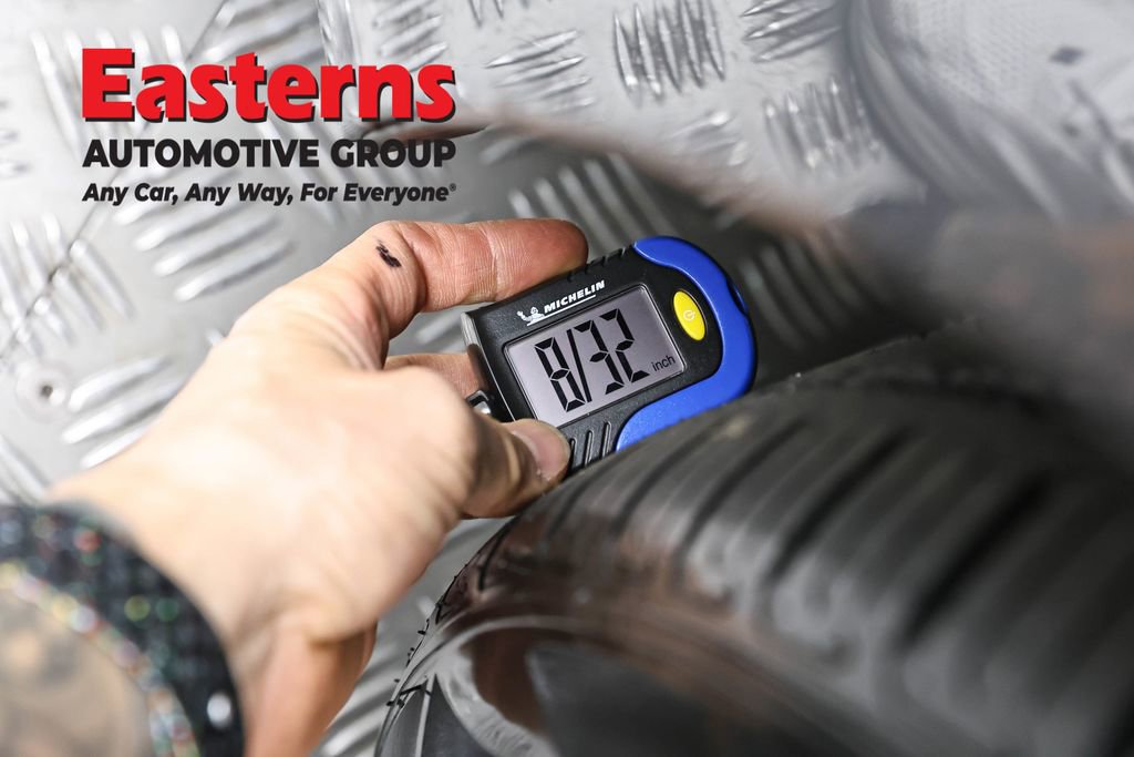 Used 2019 Acura TLX image 28