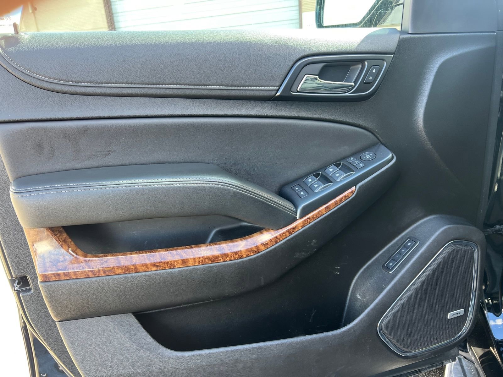 Used 2020 Chevrolet Suburban Premier image 19