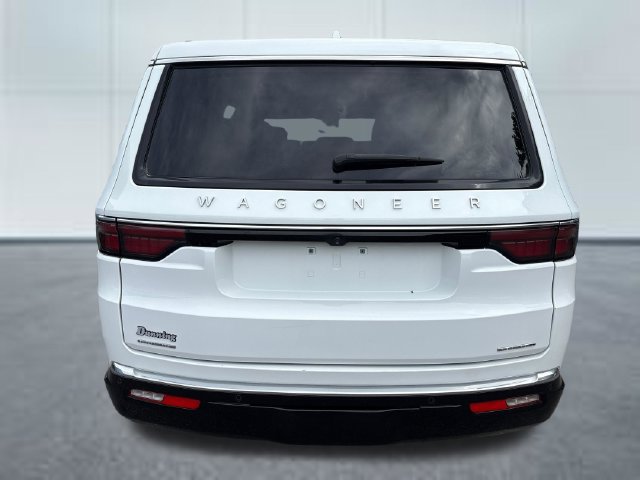 Used 2023 Jeep Wagoneer Series II AWD/4WD image 3