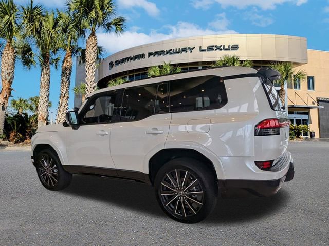 Certified 2025 Lexus GX 550 w/ Accessory Package (Z1) AWD/4WD image 5
