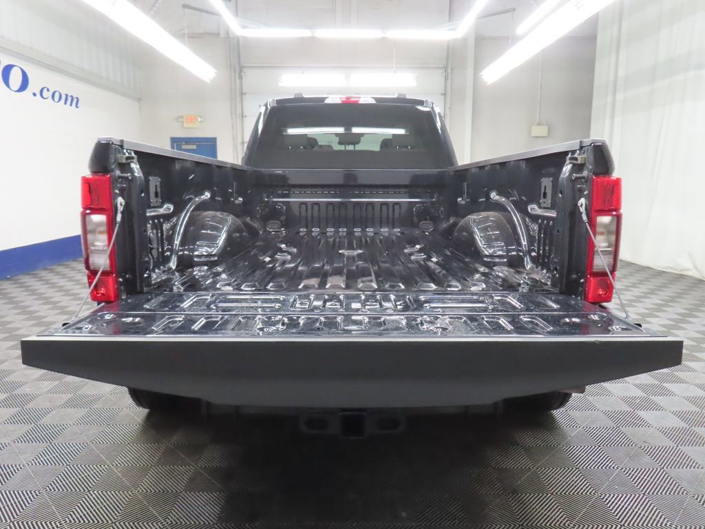 Used 2022 Ford F450 XLT w/ XLT Premium Package image 32
