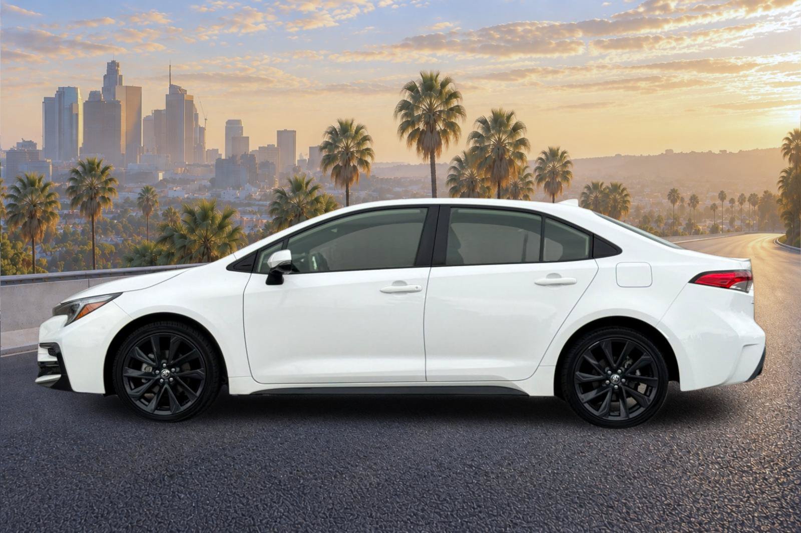 Used 2024 Toyota Corolla SE FWD image 8