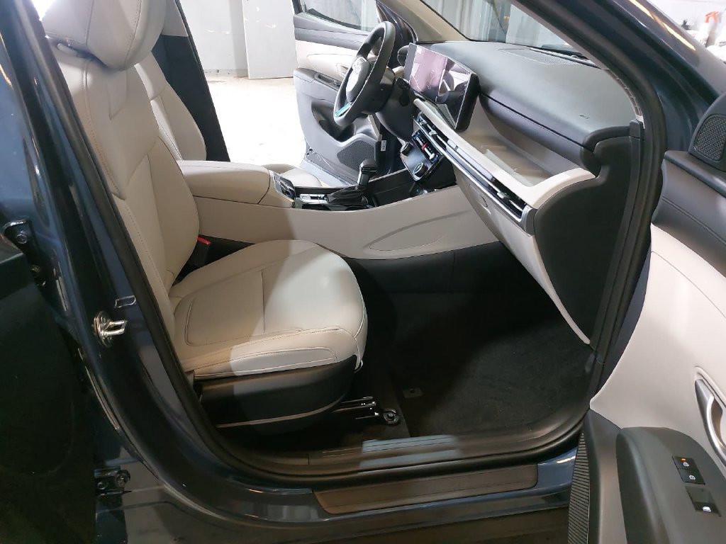 New 2026 Hyundai Tucson SEL Plus w/ Tow & Go Package FWD image 10