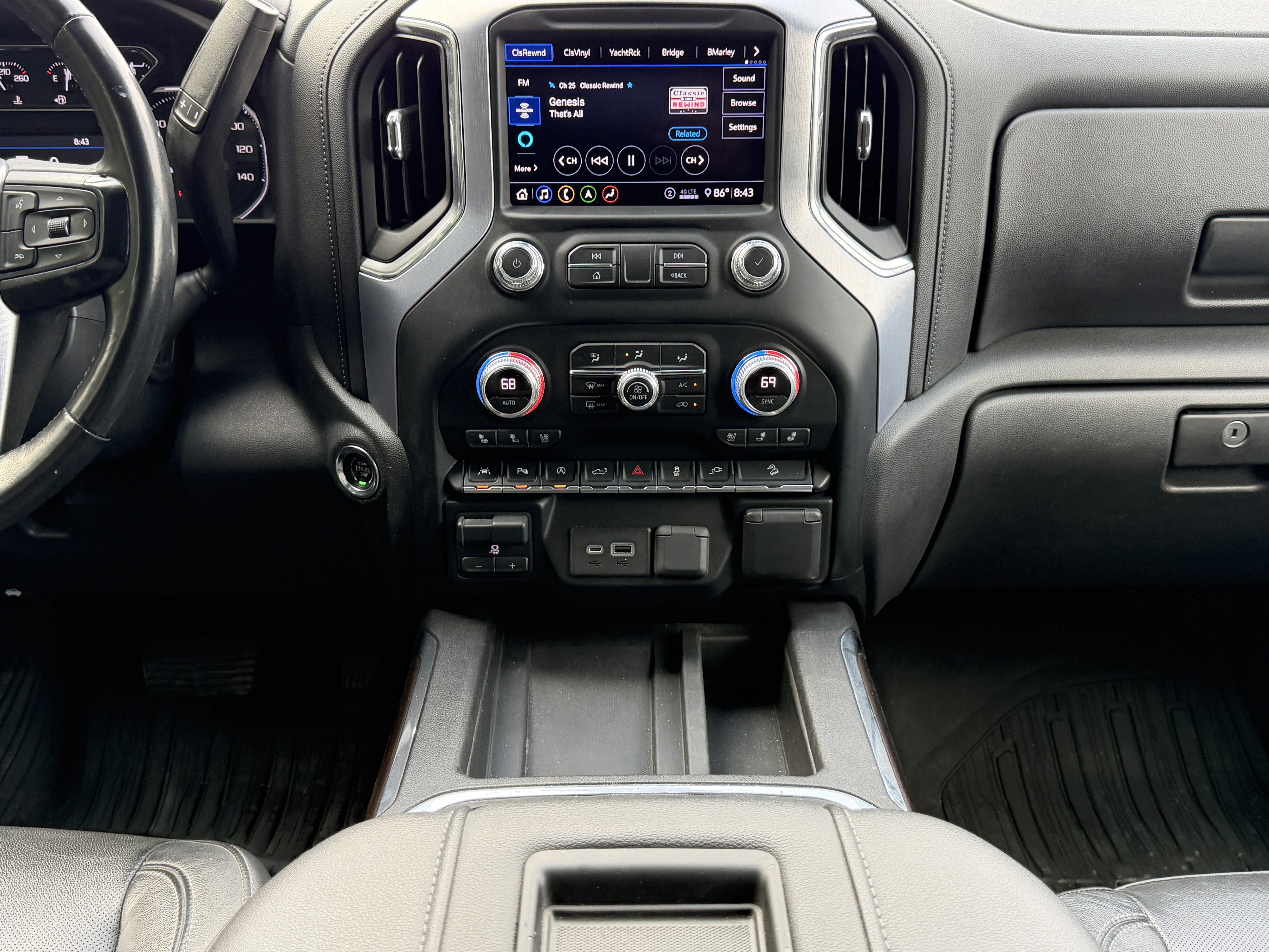 Used 2020 GMC Sierra 1500 SLT w/ SLT Premium Plus Package AWD/4WD image 10