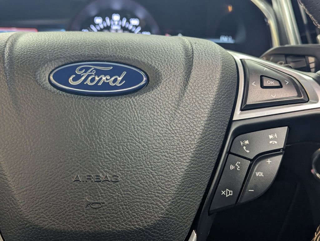 Used 2019 Ford Edge ST w/ Equipment Group 401A image 11