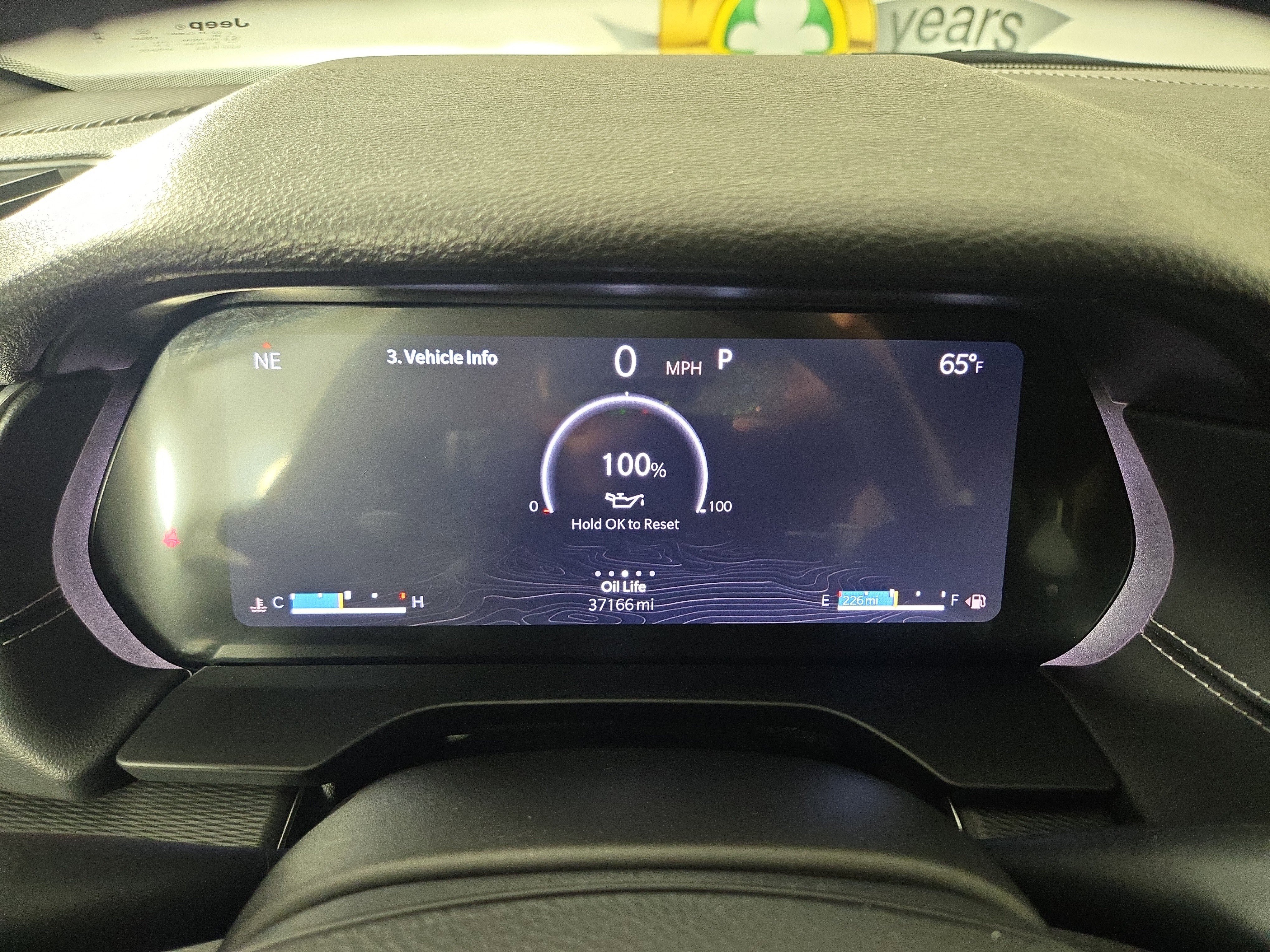 Used 2024 Jeep Grand Cherokee L Laredo image 18