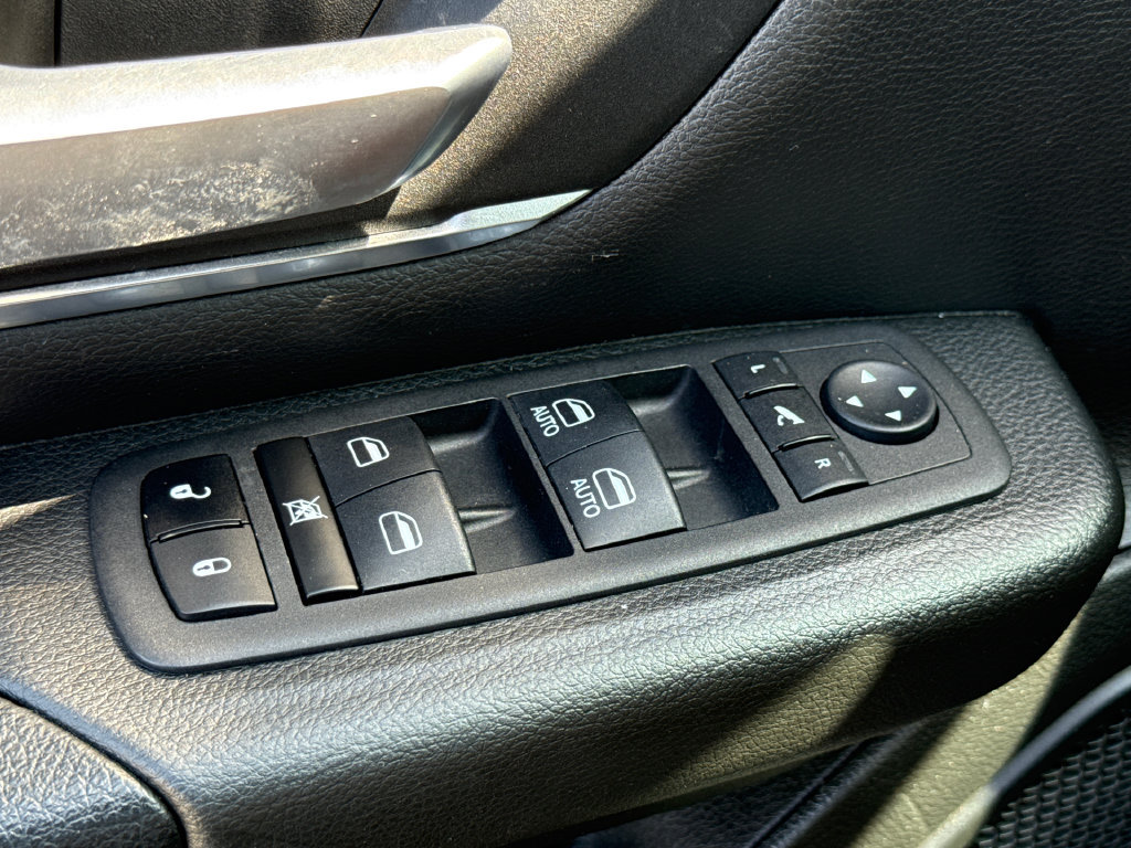 Used 2024 RAM 1500 Lone Star RWD image 18