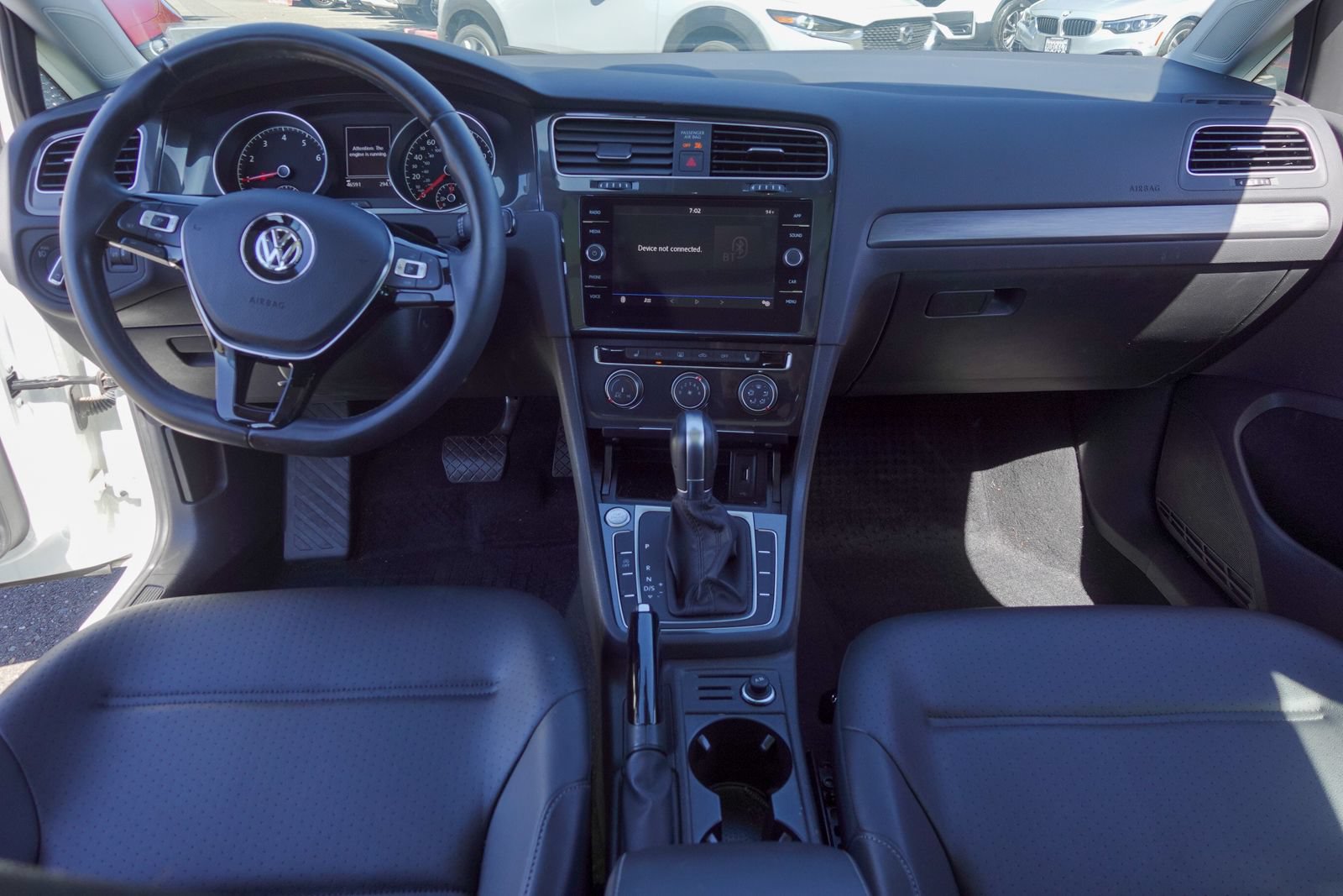 Used 2019 Volkswagen Golf SE FWD image 10