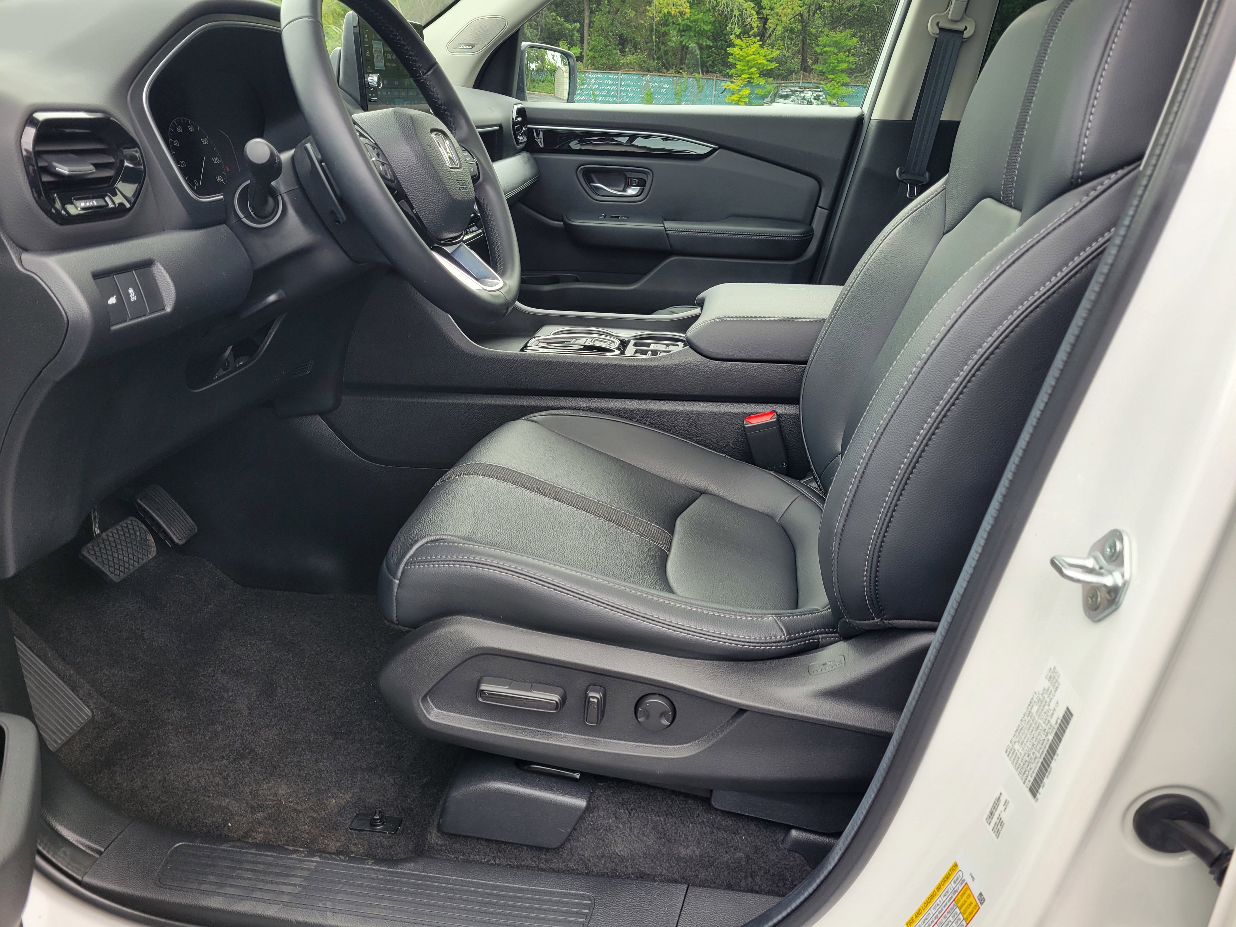 Used 2024 Honda Pilot Touring image 37