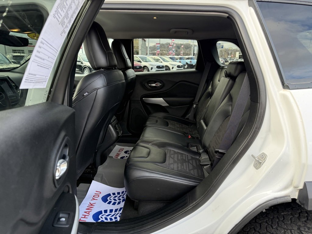 Used 2022 Jeep Cherokee Latitude w/ Trailer Tow Group image 28