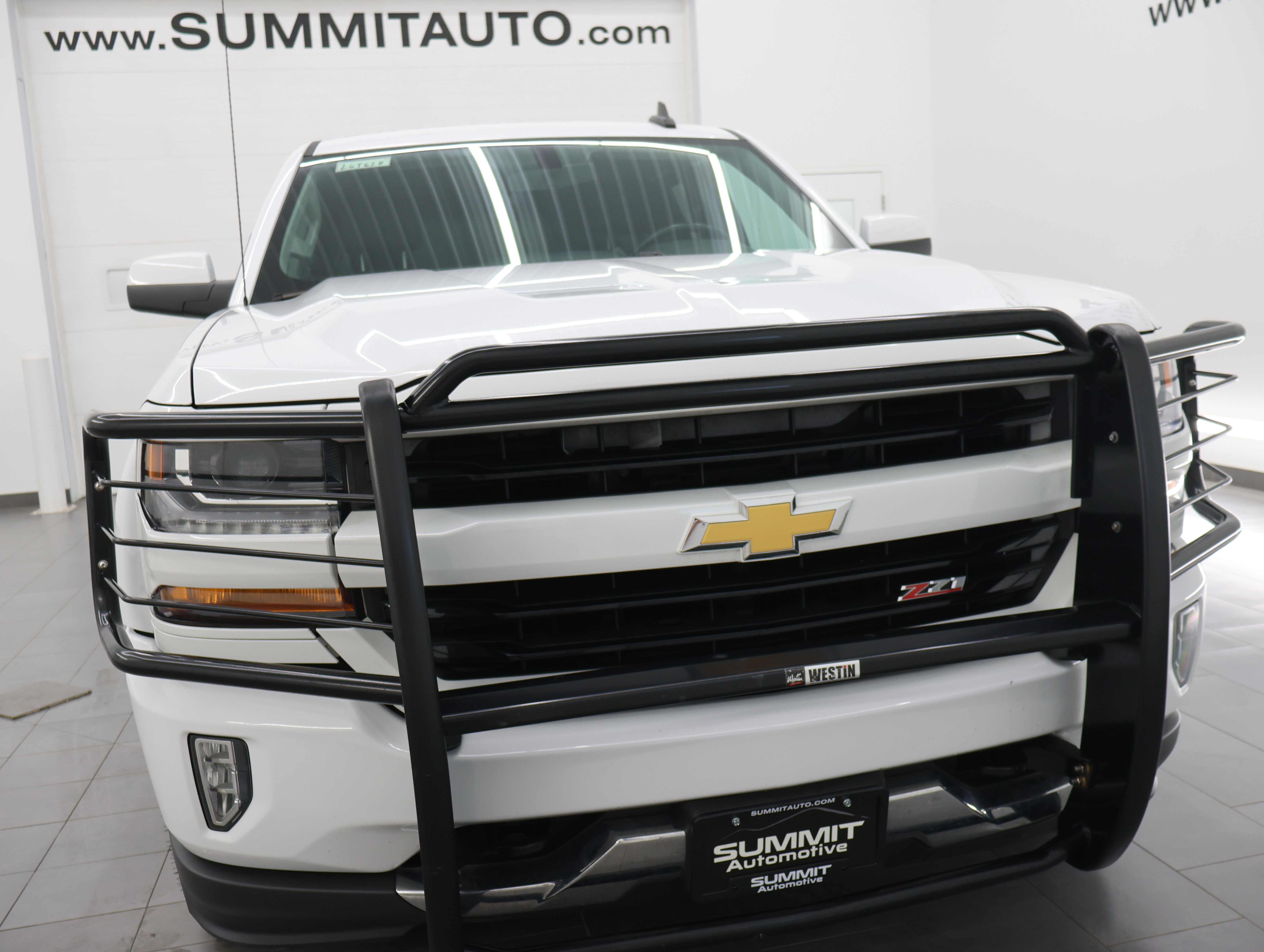 Used 2017 Chevrolet Silverado 1500 LT w/ All Star Edition AWD/4WD image 20