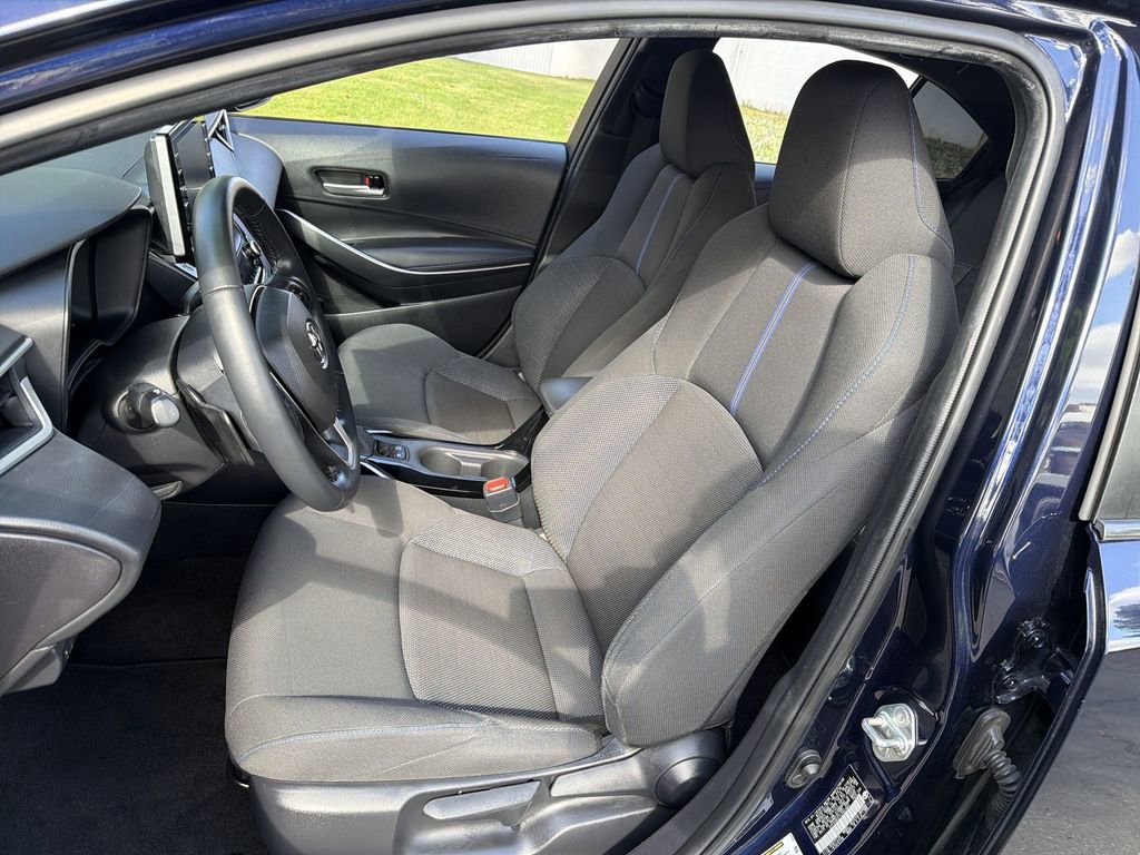 Used 2020 Toyota Corolla SE w/ Carpet Mat Package (TMS) FWD image 13