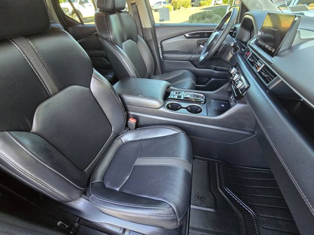 Used 2024 Honda Pilot Touring image 24