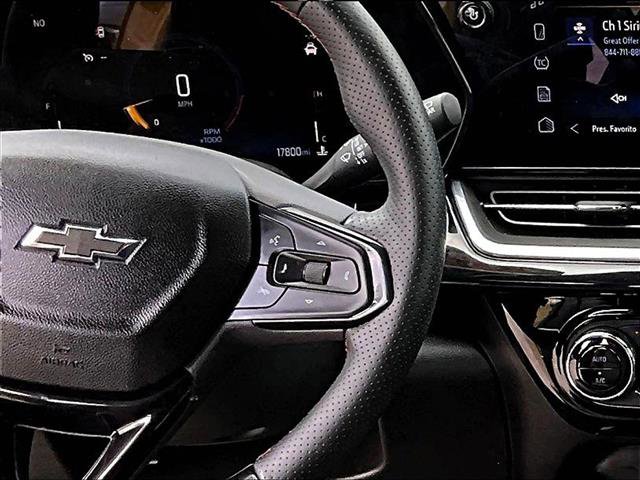 Certified 2024 Chevrolet Trax RS image 19