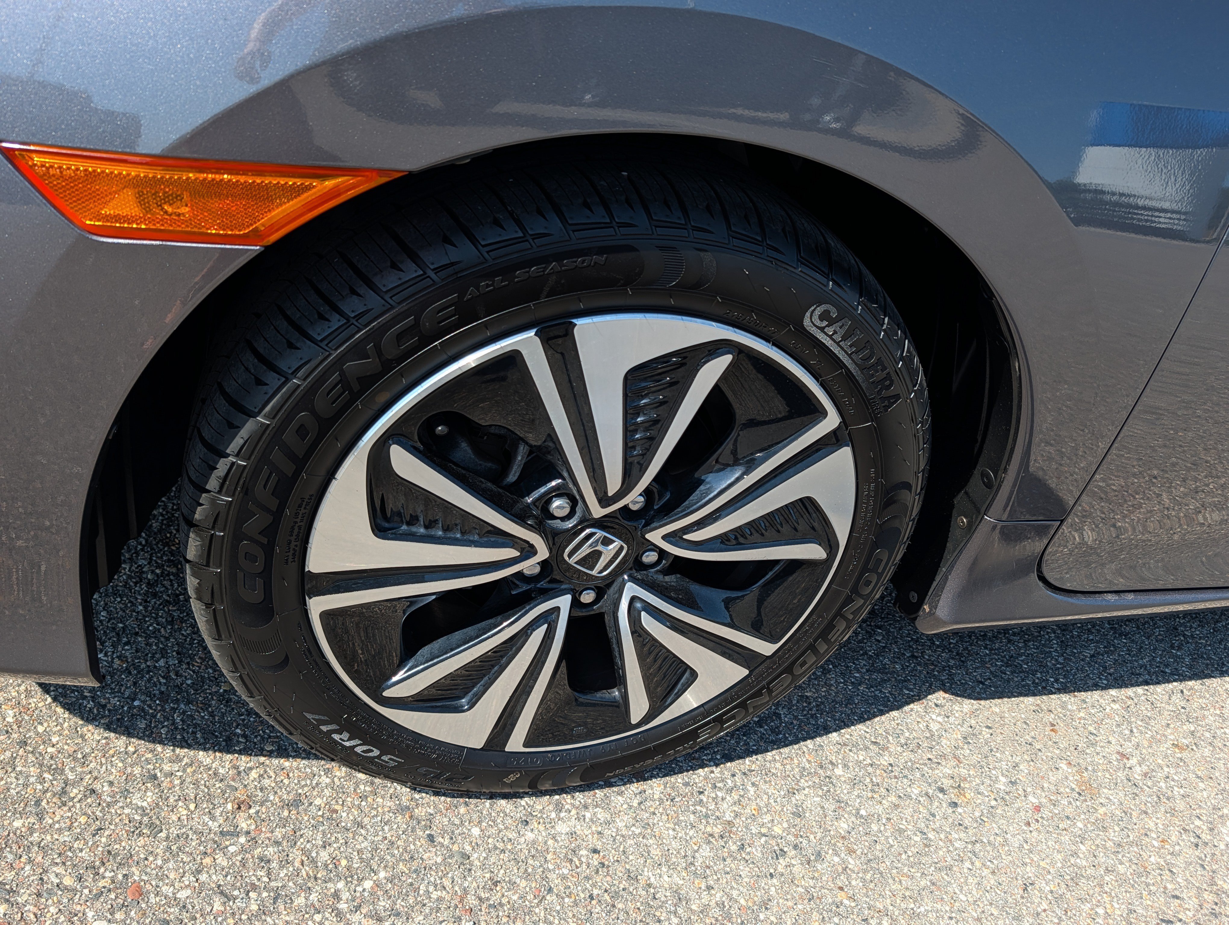Used 2018 Honda Civic EX-T image 14