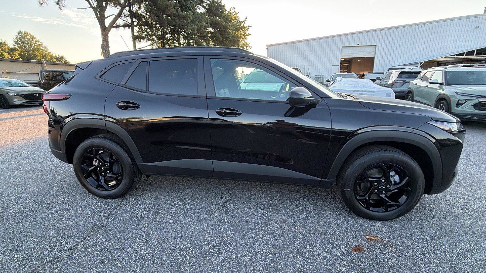 New 2026 Chevrolet Trax LT w/ Driver Confidence Package FWD image 7