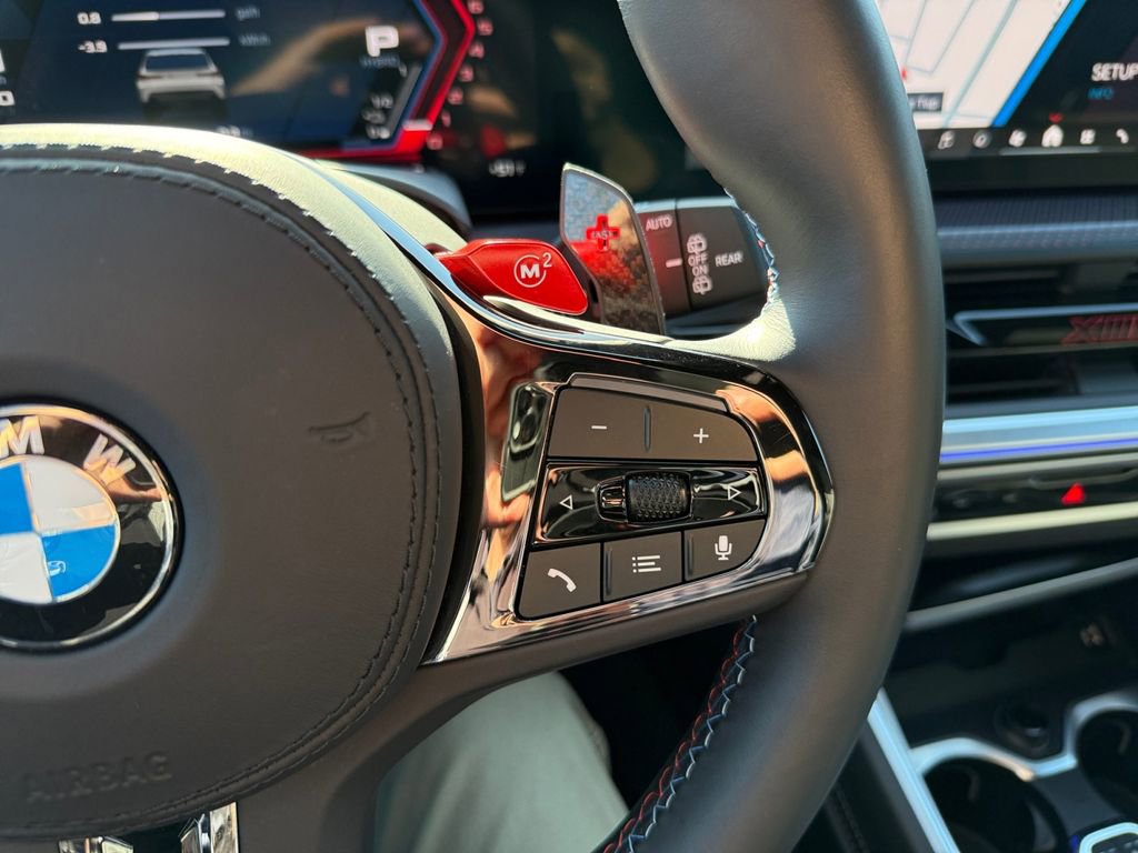 Certified 2026 BMW XM Label Red image 34