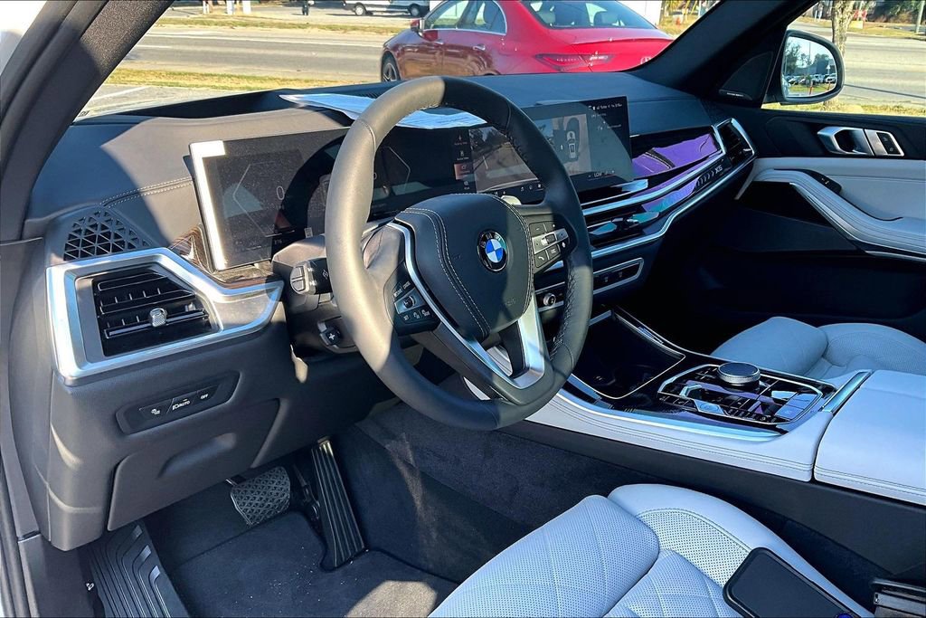 Certified 2026 BMW X5 xDrive40i w/ Climate Comfort Package image 14