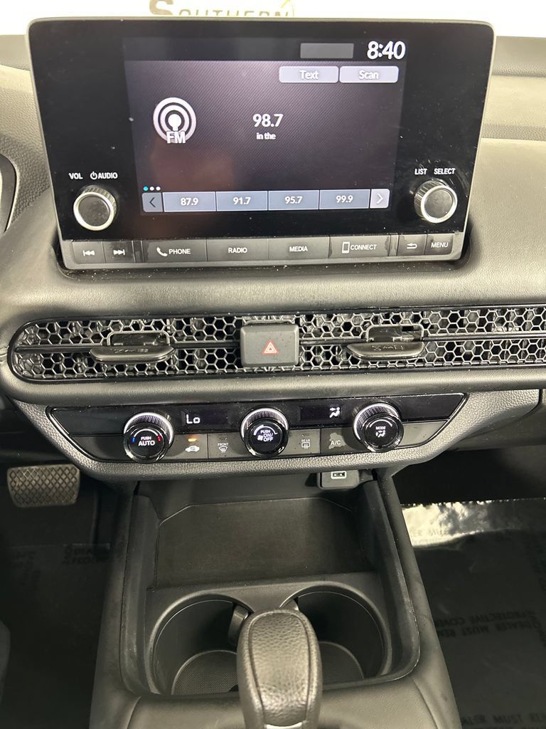 Used 2025 Honda HR-V LX image 13