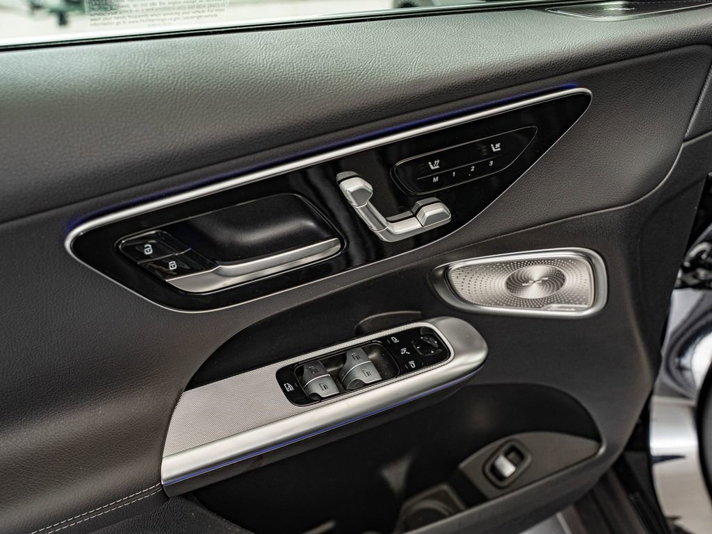 New 2026 Mercedes-Benz GLC 300 4MATIC image 17