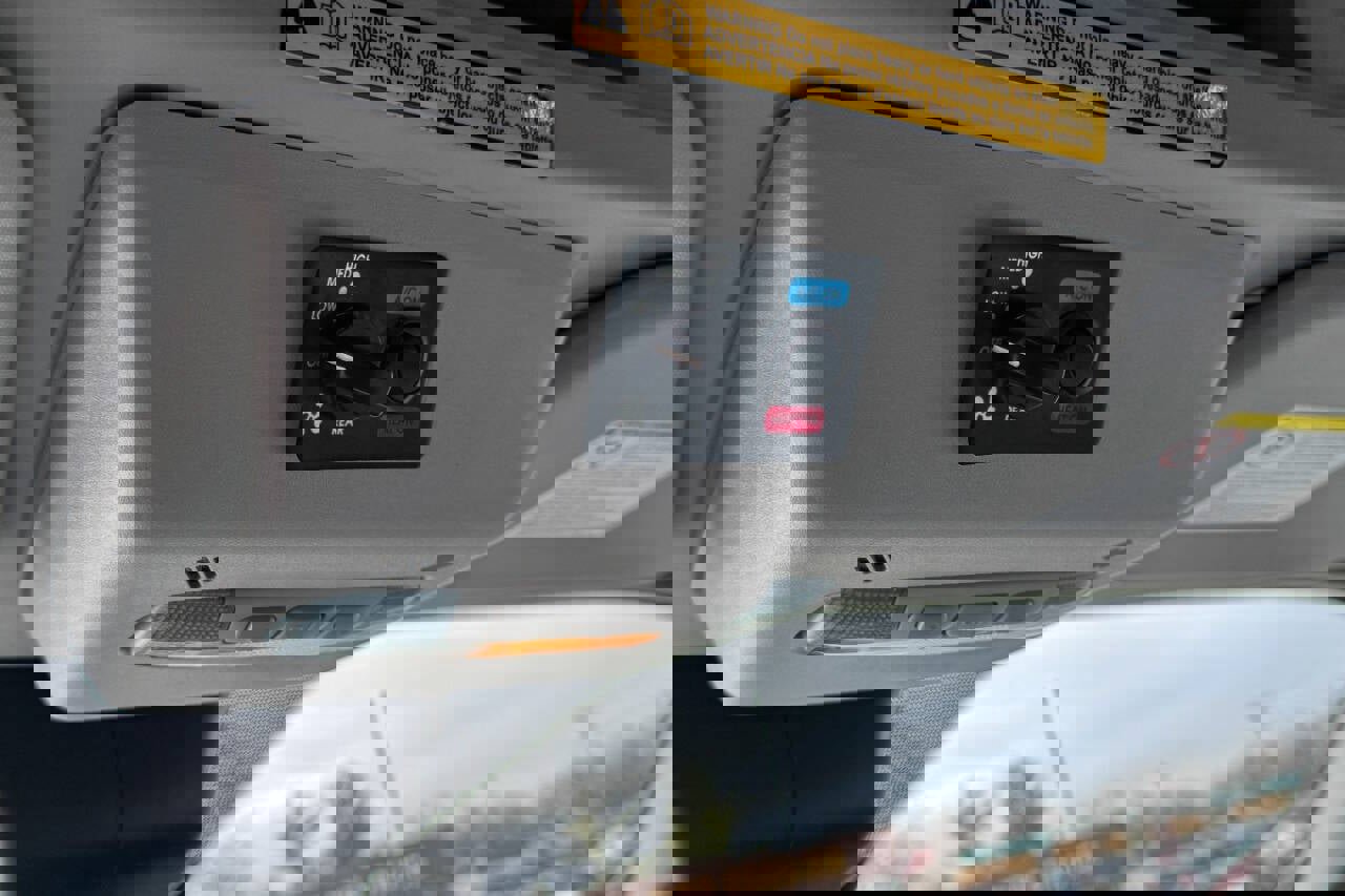 Used 2016 Ford Transit 250 148 Medium Roof image 41