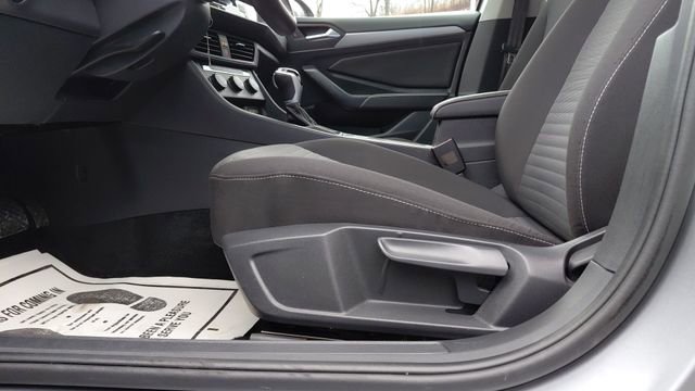 Used 2024 Volkswagen Jetta S image 13