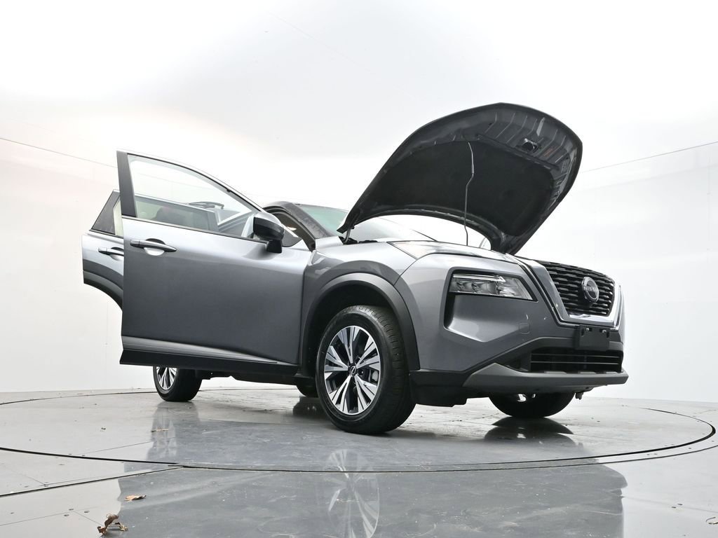Used 2023 Nissan Rogue SV image 37