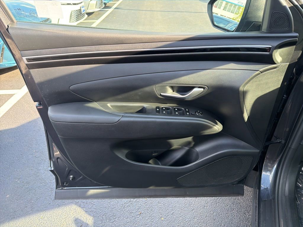 Used 2024 Hyundai Tucson SE FWD image 17