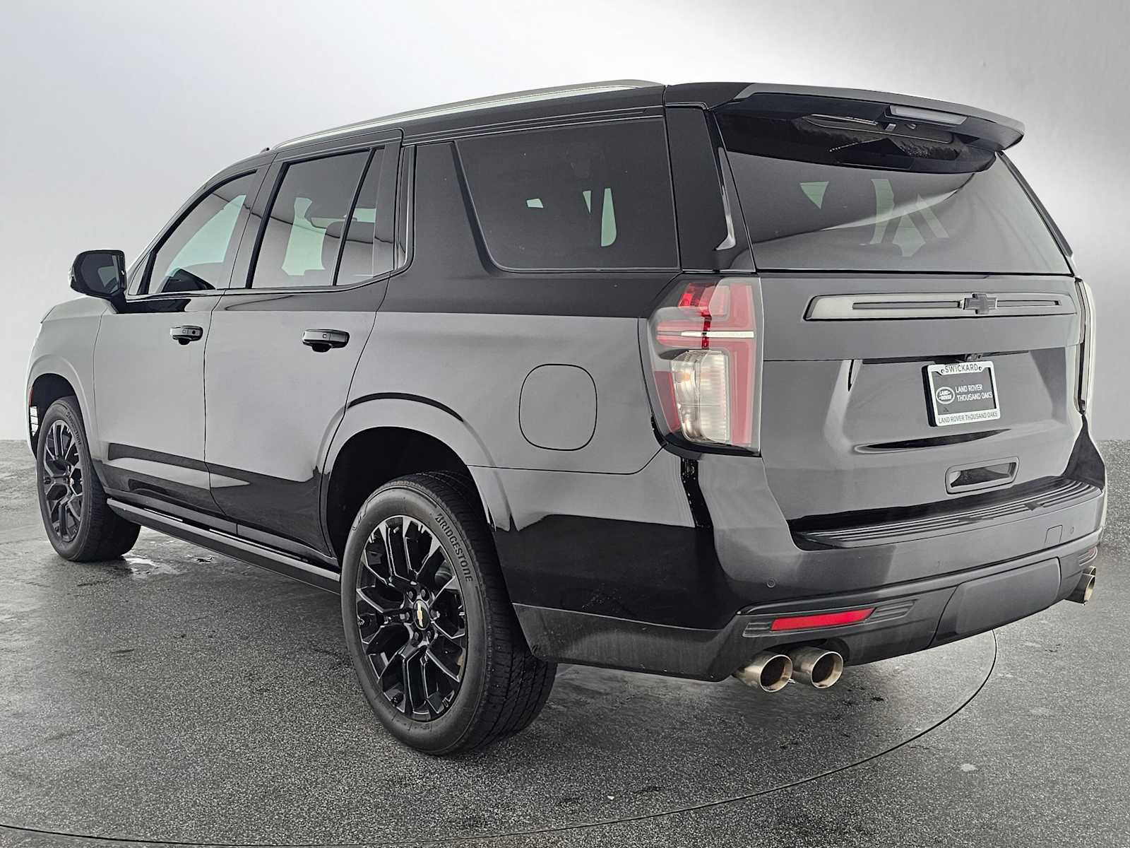 Used 2023 Chevrolet Tahoe Premier w/ Premium Package 2 image 3