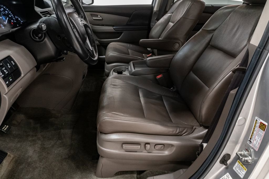 Used 2011 Honda Odyssey Touring image 11