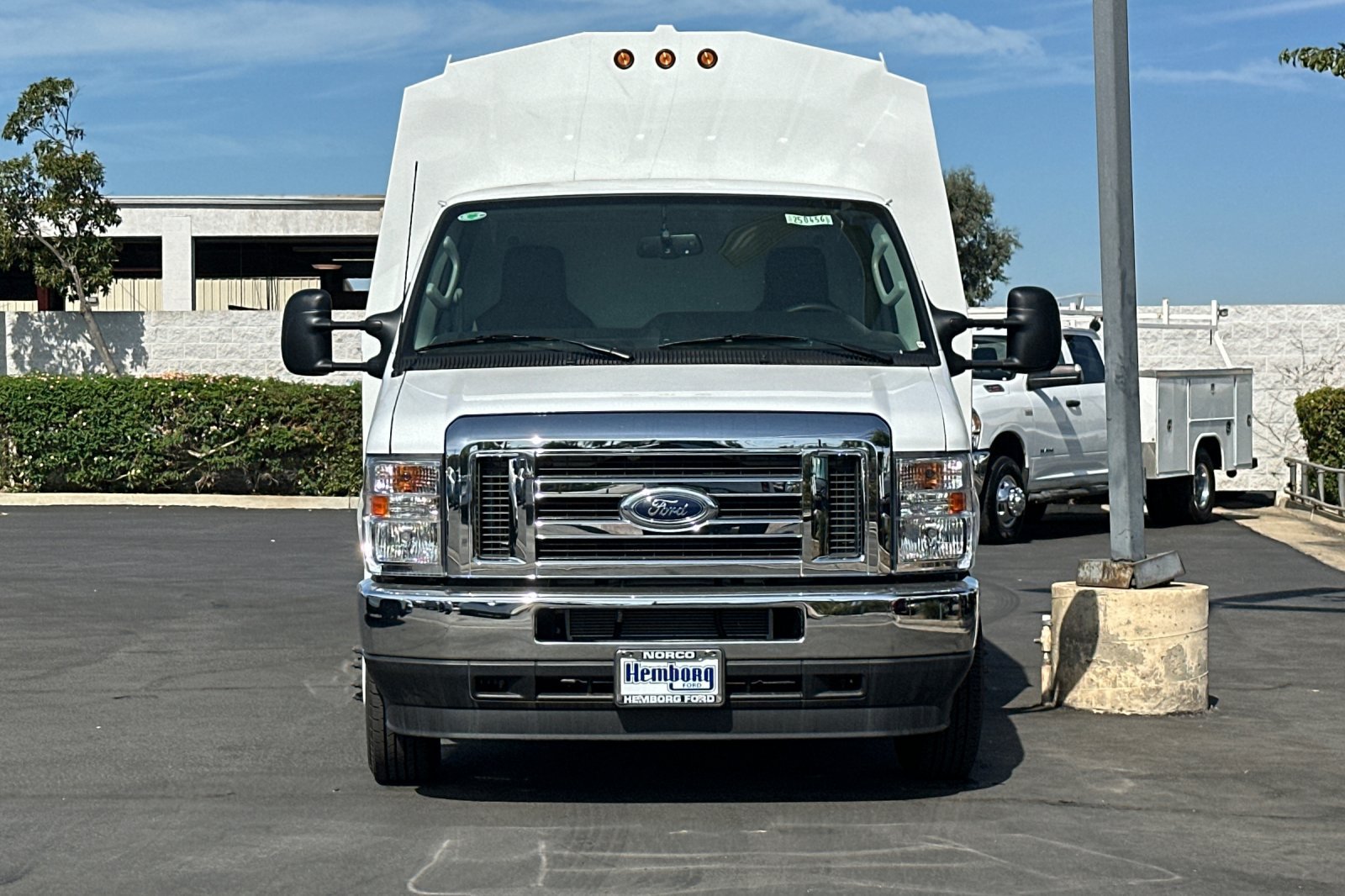 New 2025 Ford E-350 and Econoline 350 Super Duty w/ Power Equipment Group RWD image 9