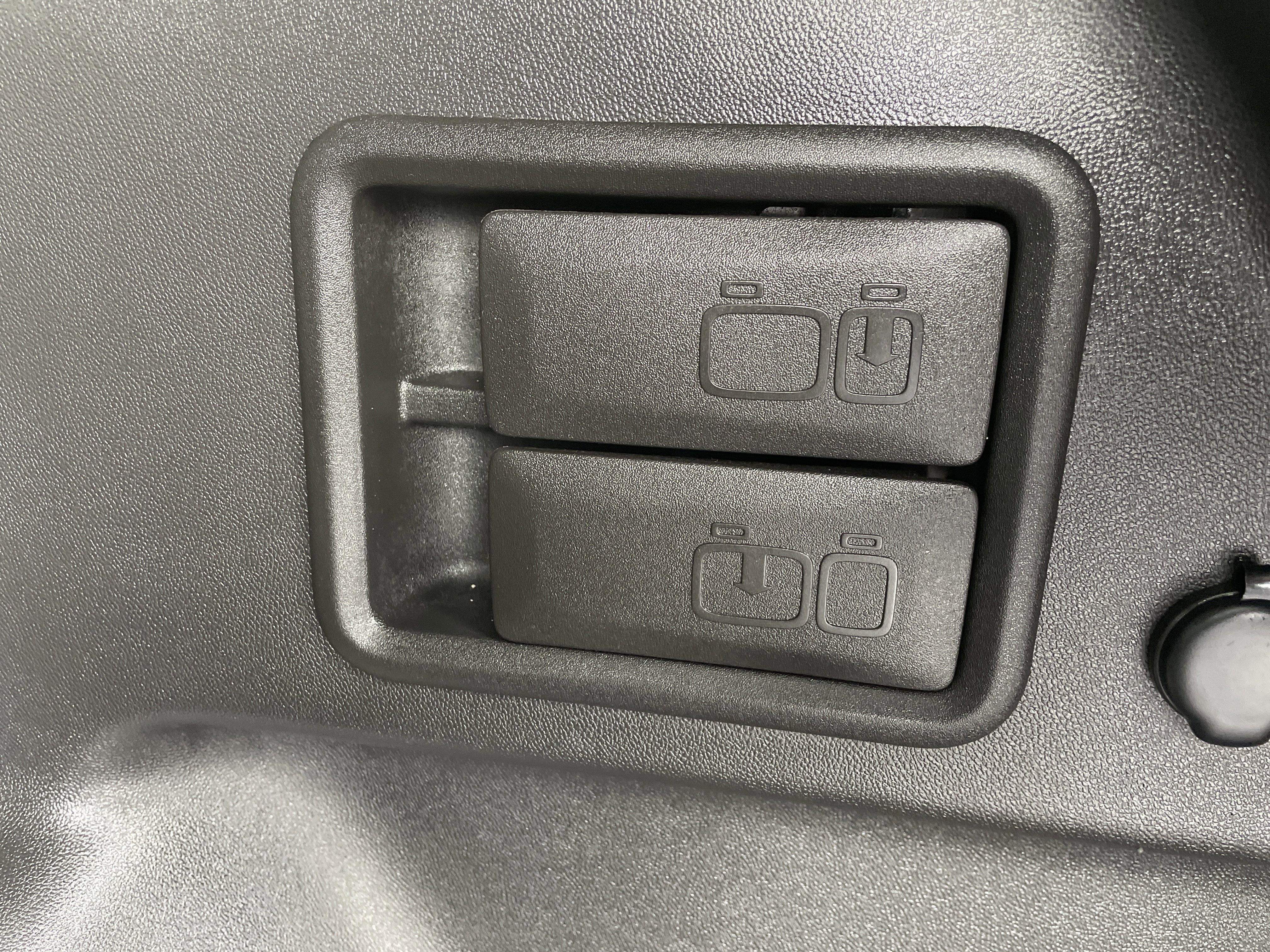 Certified 2023 GMC Terrain AT4 image 29