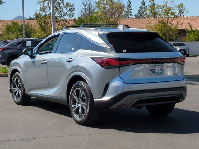 Used 2023 Lexus RX 350h w/ Cold Area Package image 7