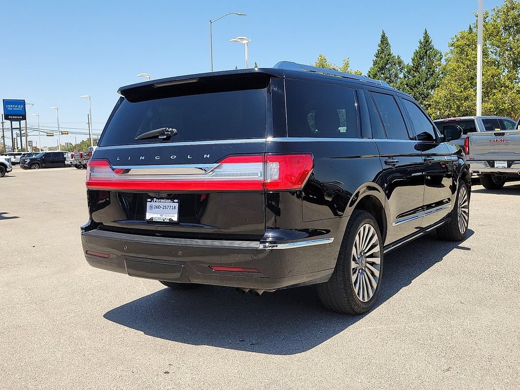 Used 2020 Lincoln Navigator L Reserve w/ Luxury Package AWD/4WD image 12