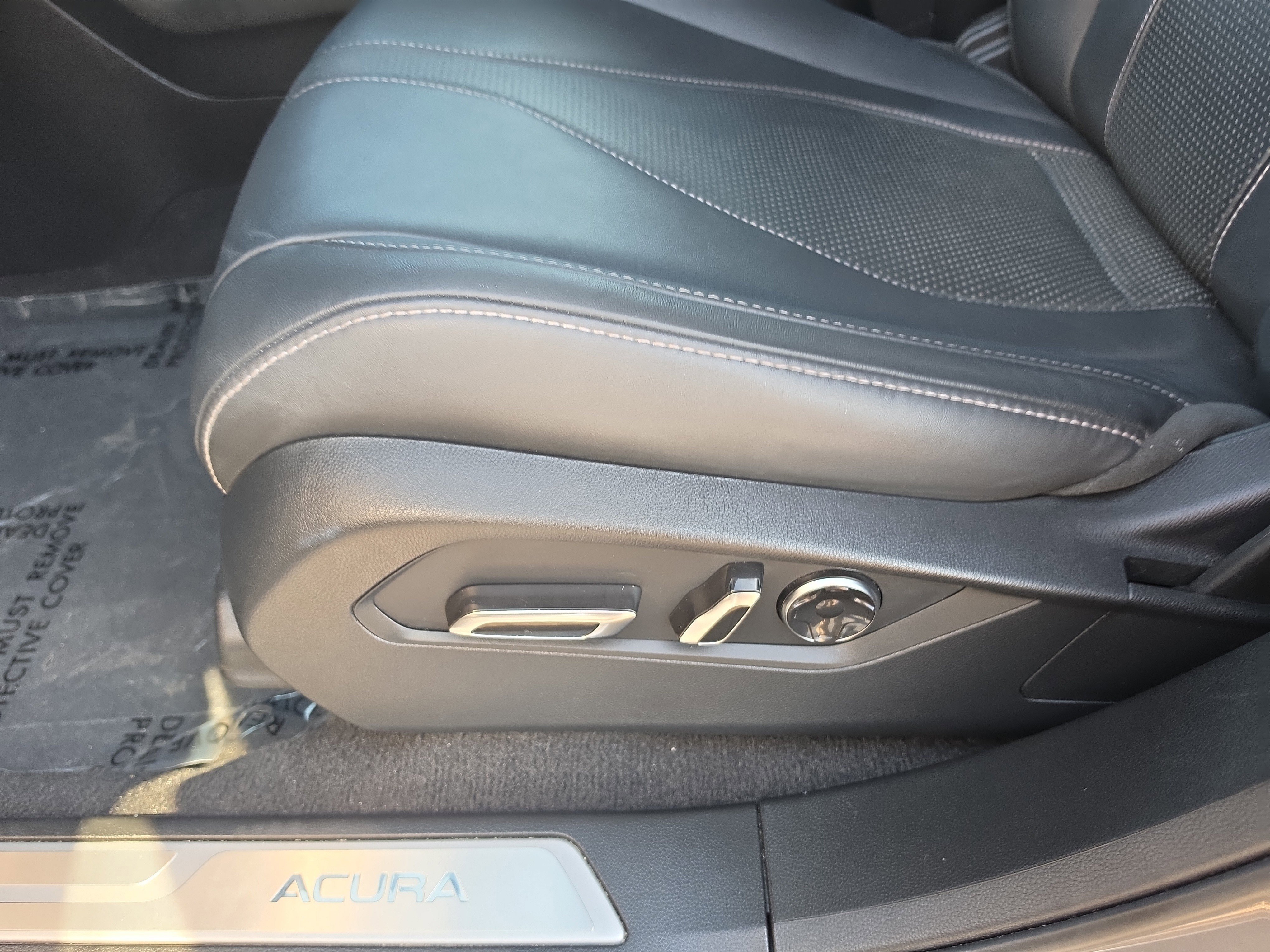 Used 2023 Acura RDX FWD w/ Technology Package image 17