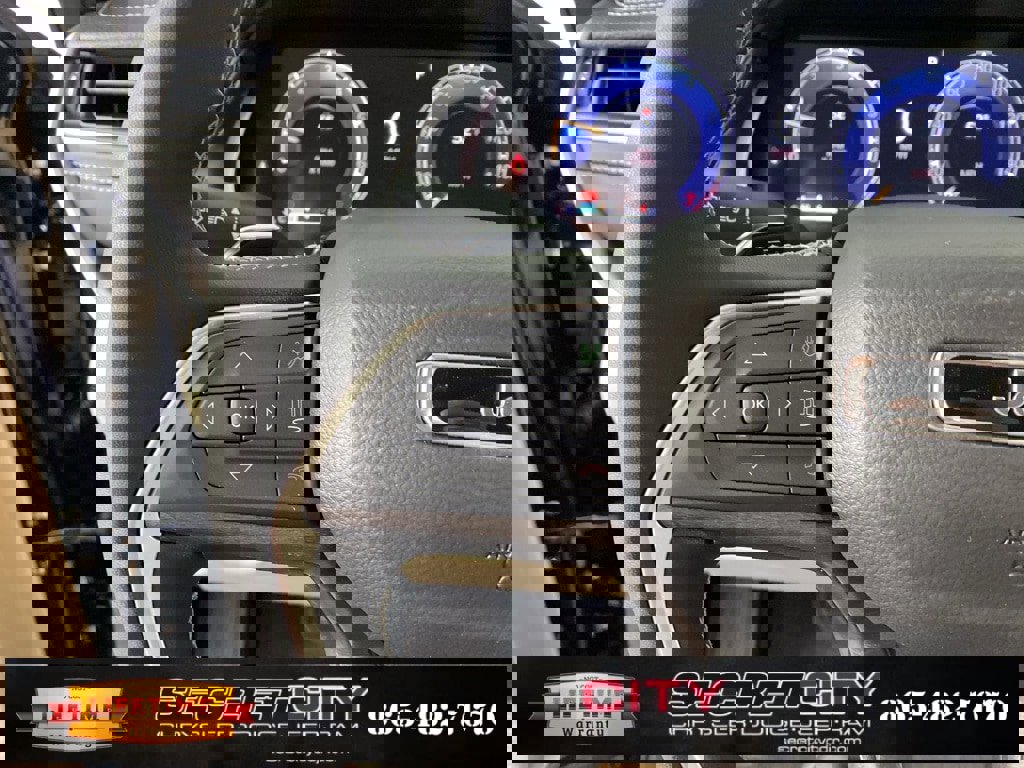 New 2025 Jeep Grand Cherokee L Limited image 15