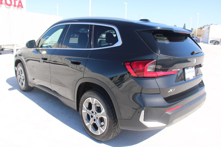 Used 2023 BMW X1 xDrive28i w/ Convenience Package AWD/4WD image 5