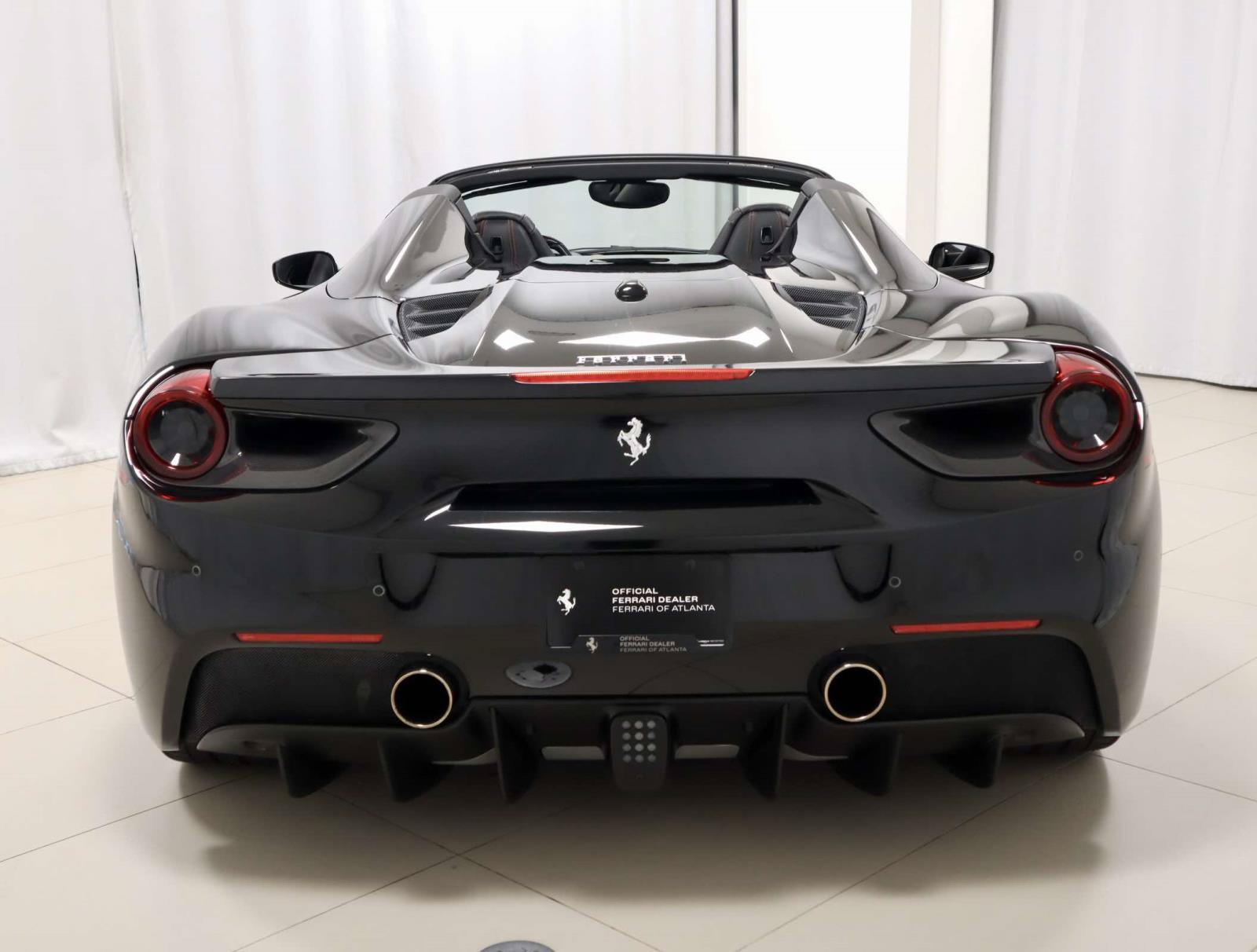 Used 2019 Ferrari 488 Spider RWD image 4