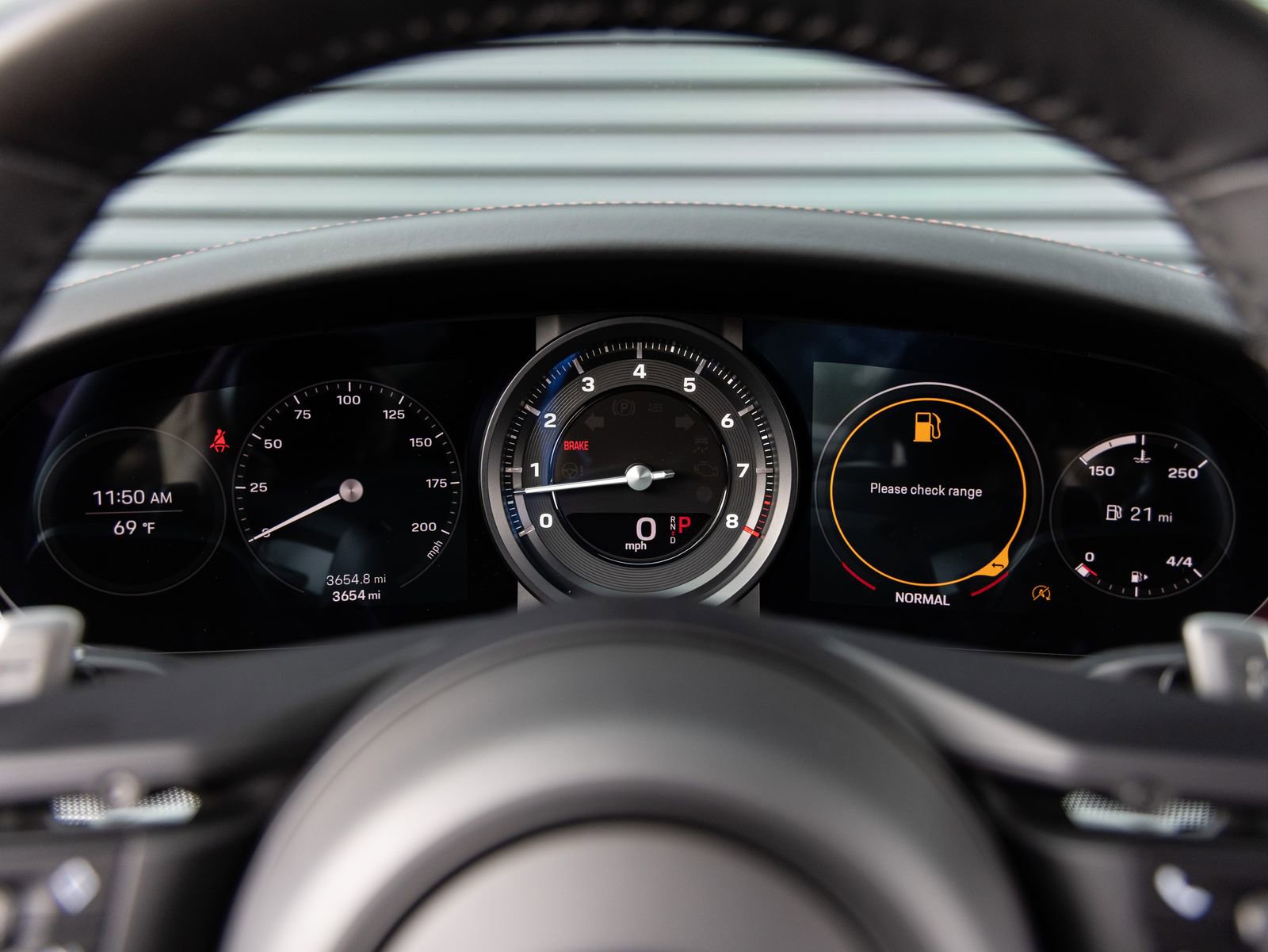 Certified 2024 Porsche 911 Carrera image 14