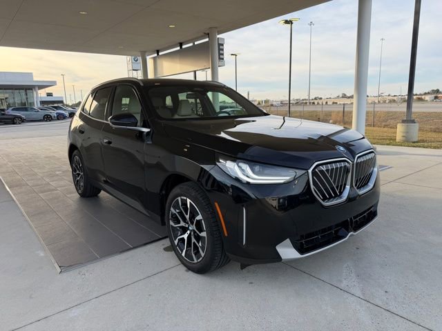 Used 2025 BMW X3 xDrive30 w/ Premium Package AWD/4WD image 4