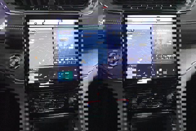 New 2025 Jeep Grand Cherokee L Limited image 16