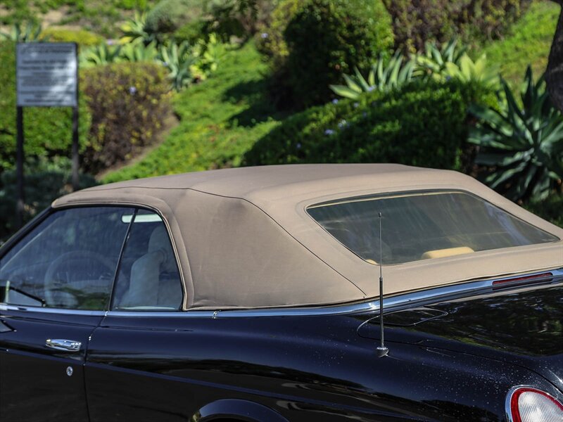 Used 2000 Rolls-Royce Corniche RWD image 55