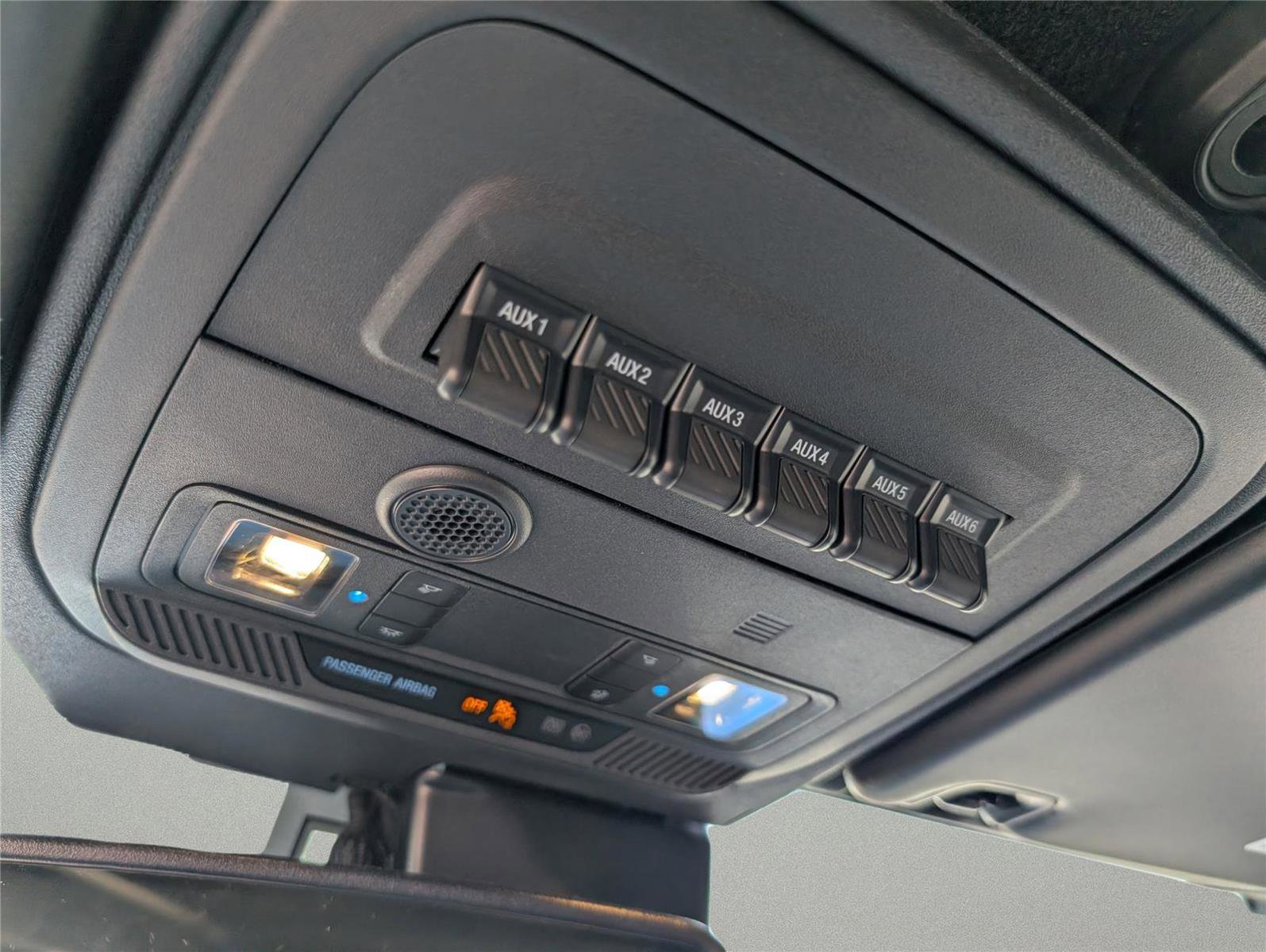 Used 2024 Ford Bronco Wildtrak image 24