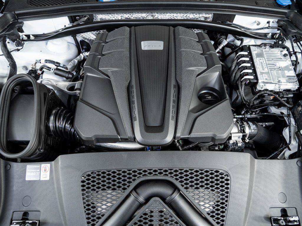 New 2026 Porsche Macan S AWD/4WD image 35