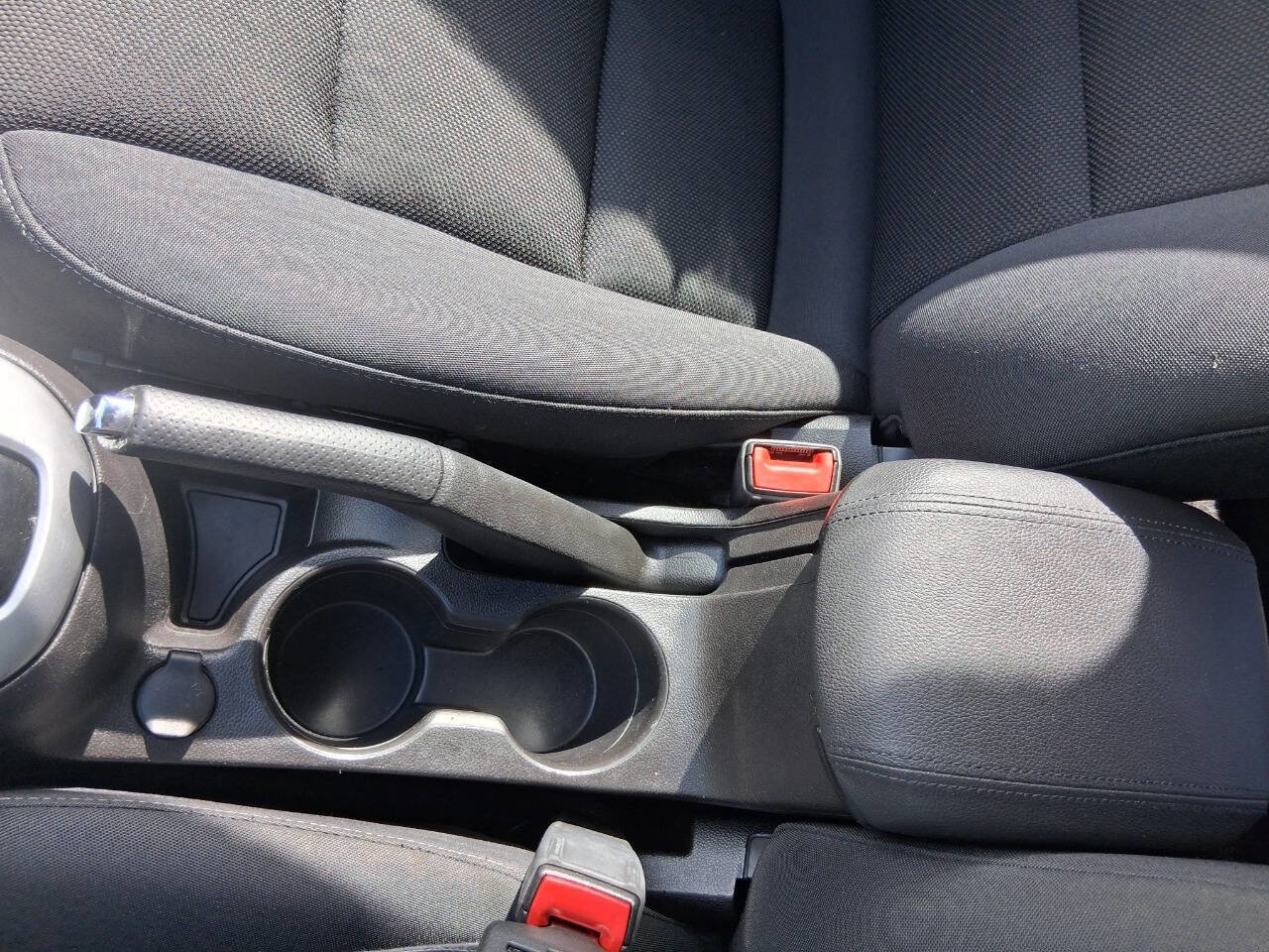 Used 2016 Chevrolet Cruze LT FWD image 28