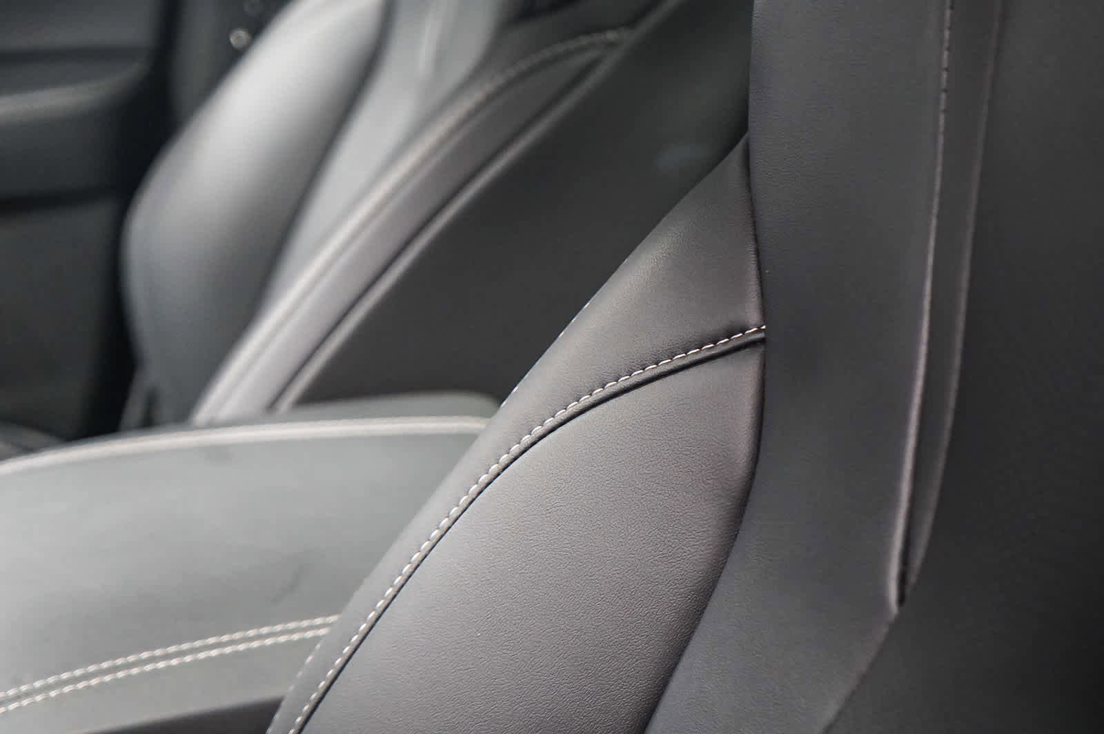 Used 2025 Acura MDX SH-AWD w/ Technology Package image 20