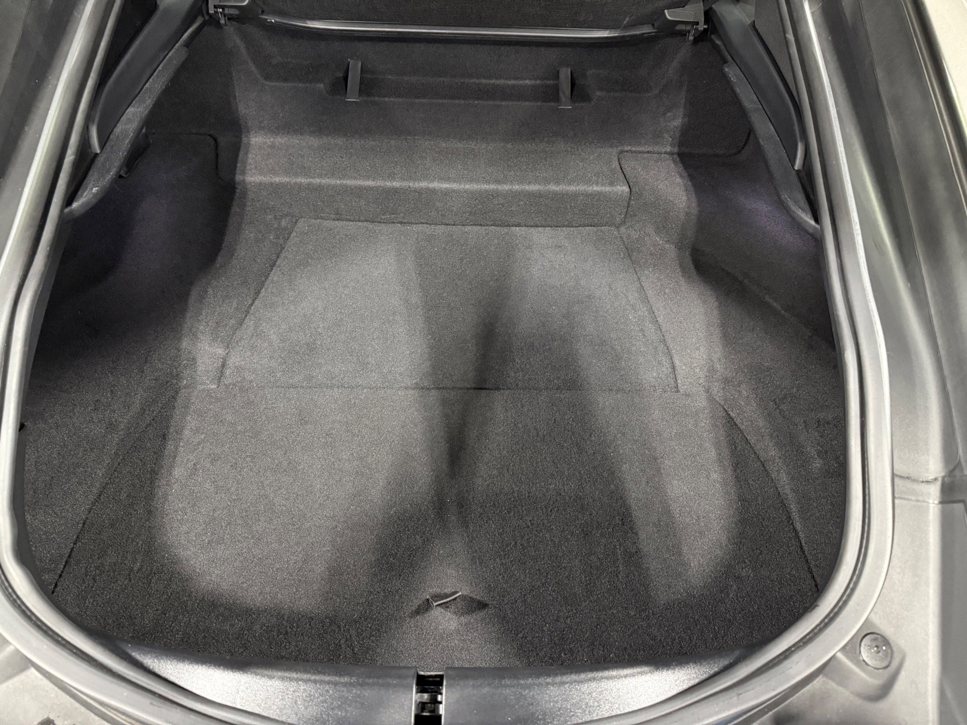 Used 2021 Jaguar F-TYPE R-Dynamic image 27