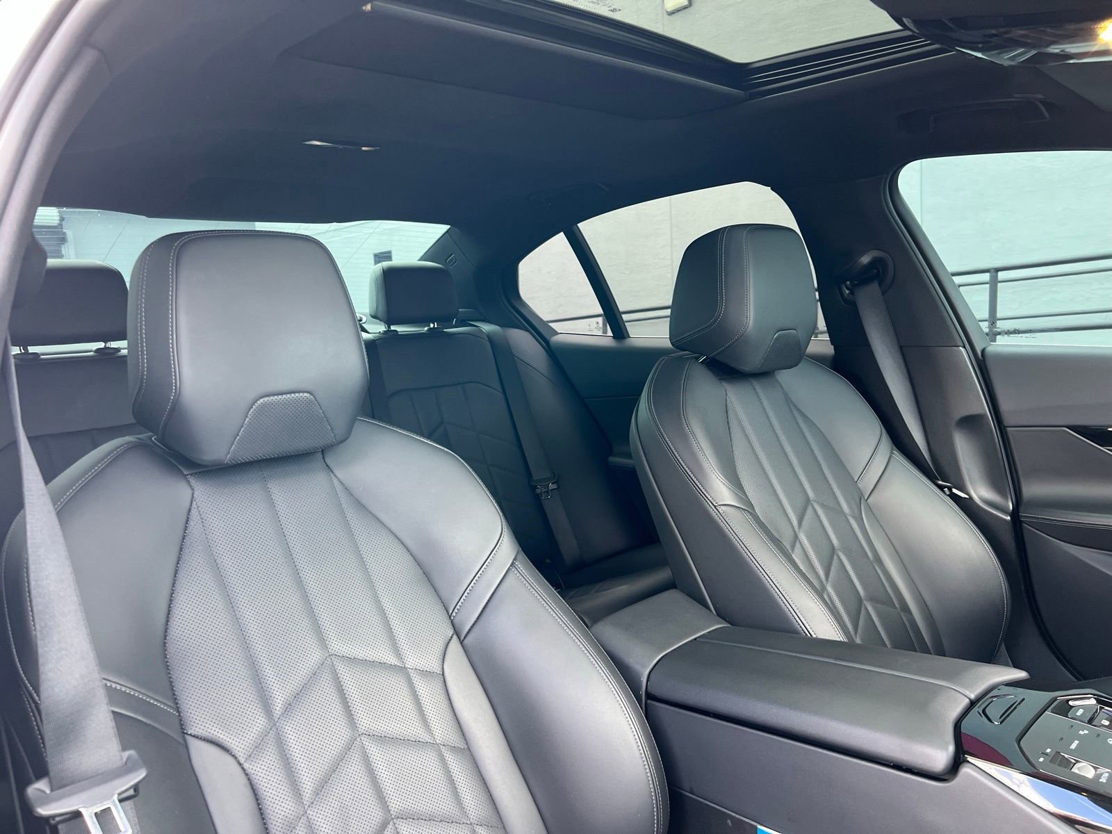 Used 2024 BMW 530i image 60