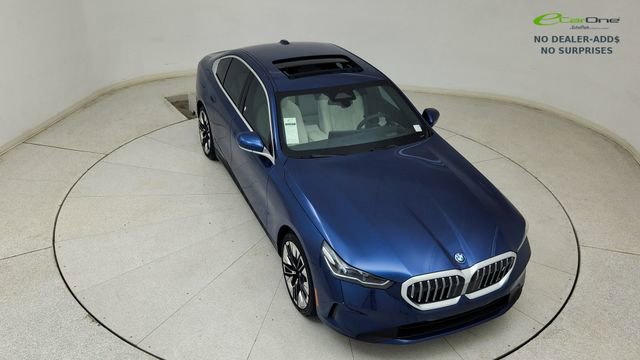 Used 2025 BMW i5 xDrive40 w/ Premium Package image 76