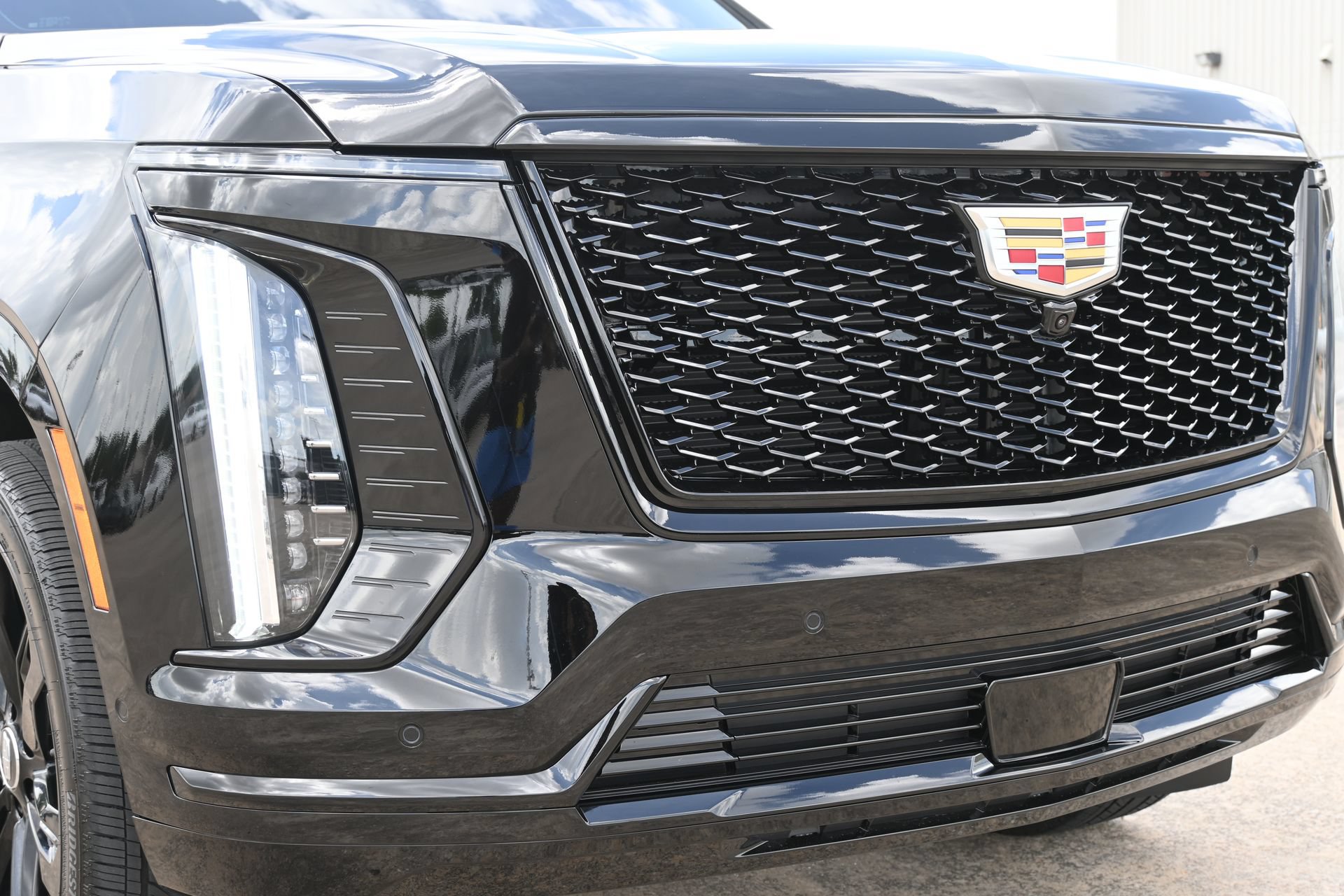 Certified 2026 Cadillac Escalade Sport w/ Touring Package AWD/4WD image 29